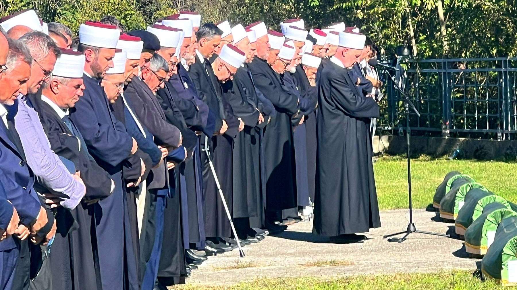 Reis Kavazović: Ostaje naša obaveza prema porodicama stradalih
